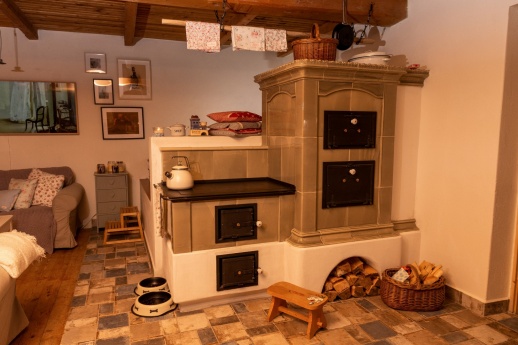 Kuchyňský kachlový sporák